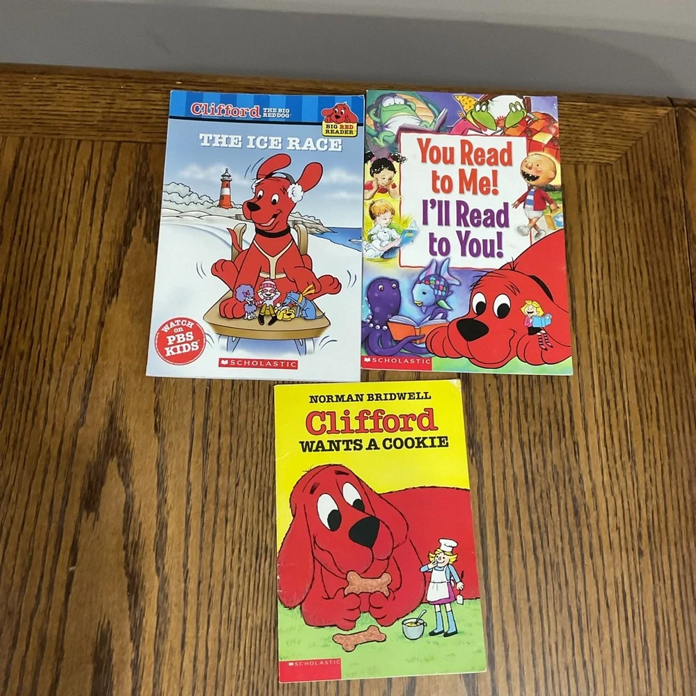 12 Storybook Readers Level 1